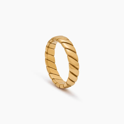 Heavy Twist Ring