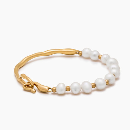Signe Freshwater Pearl Bracelet