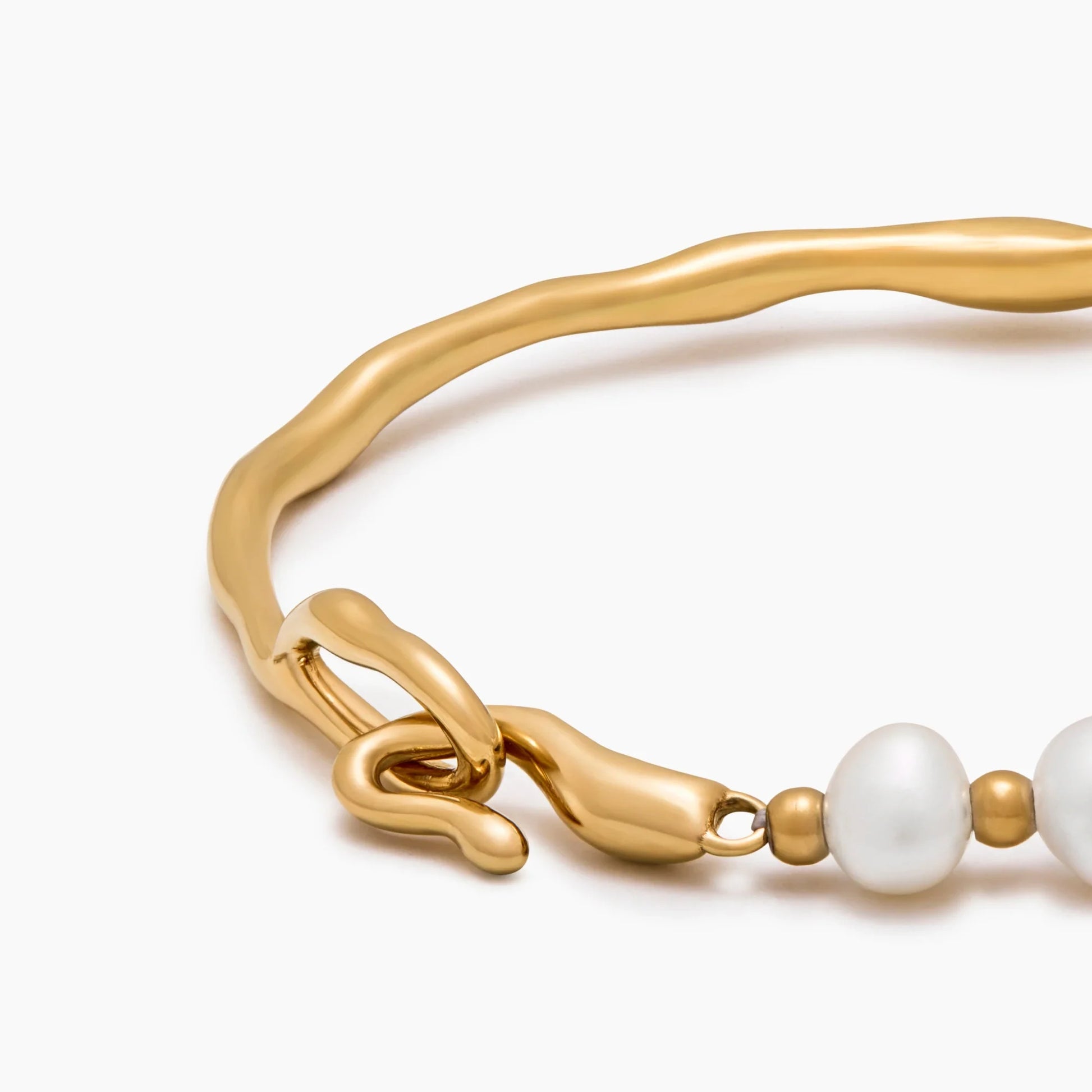 Signe Freshwater Pearl Bracelet