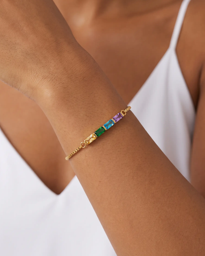 studio-ai bracelet-fine-baguette-birthstone-bracelet_studio1_a1+solo.png