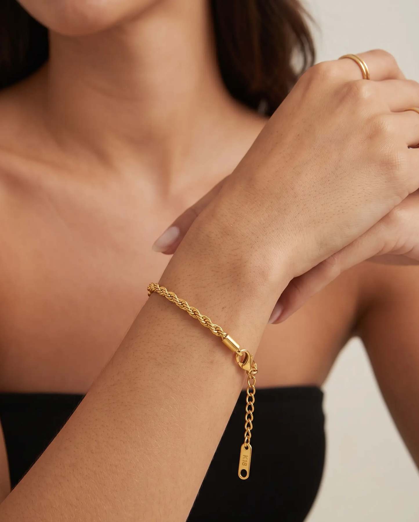 studio-ai bracelet-rope-twist-bracelet_studio1_a1+solo.png
