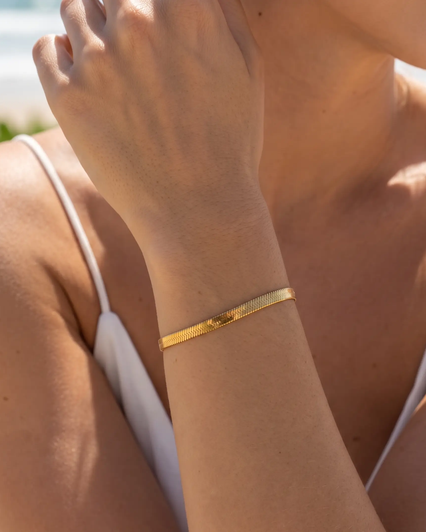 studio-ai bracelet-snake-link-bracelet_studio2_a1+solo.png