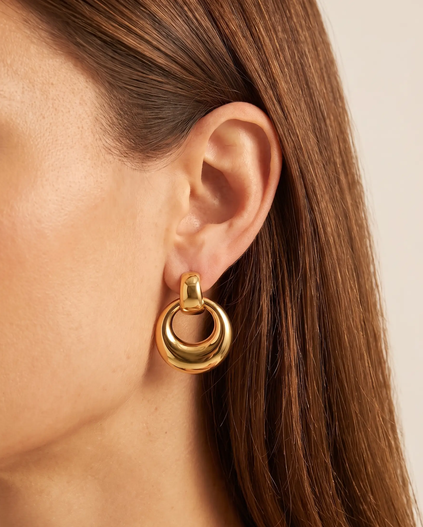 studio-ai earrings-runa-drop-earrings_lifestyle1_a1+solo.png