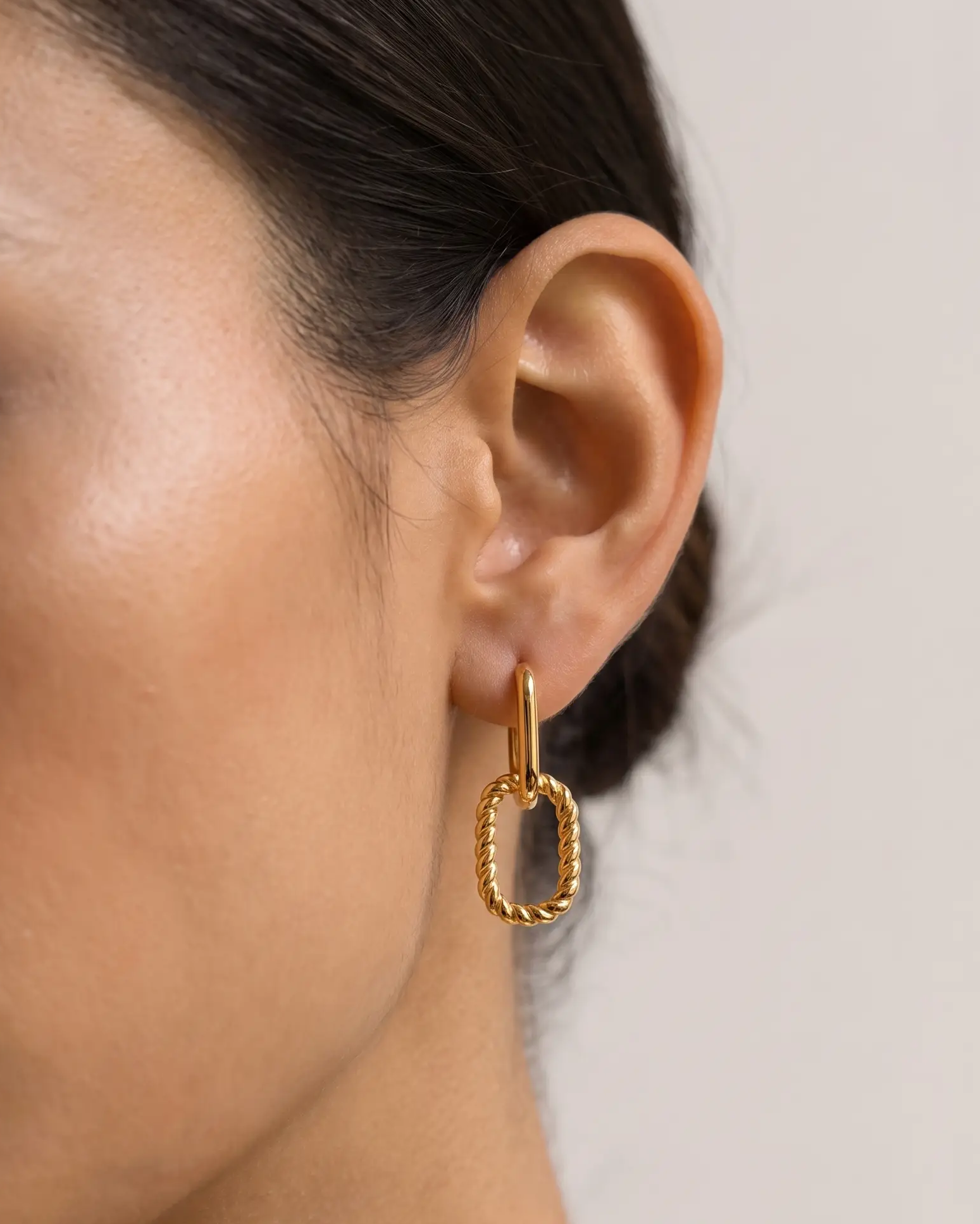 studio-ai earrings-vega-link-drop-hoops_studio2_a1+solo.png