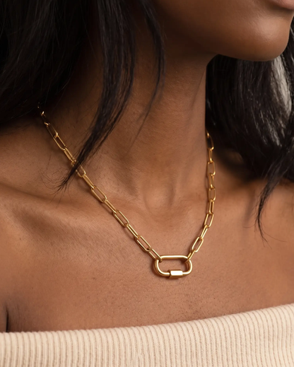 studio-ai necklace-clasp-charm-lock-necklace_lifestyle1_a1+solo.png