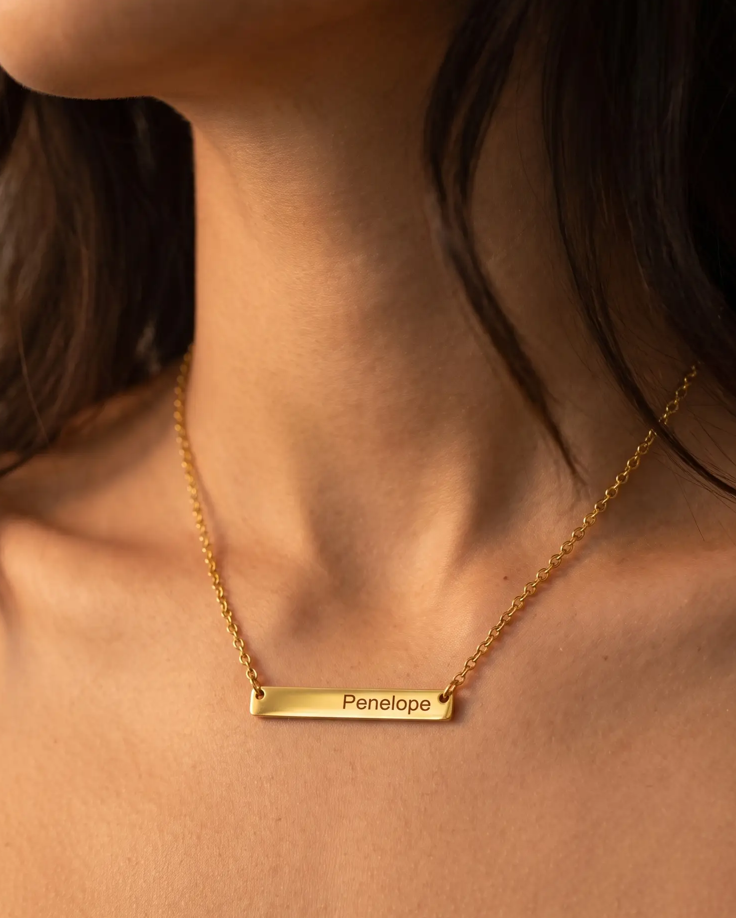 studio-ai necklace-engravable-line-bar-necklace_studio1_a1+solo.png