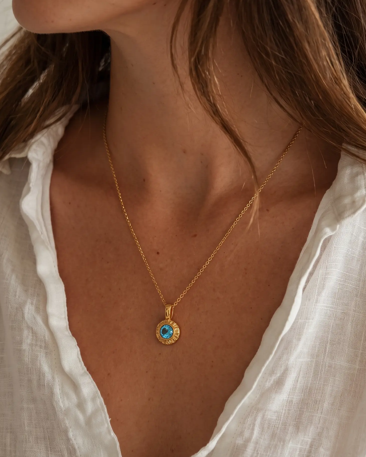 studio-ai necklace-facet-birthstone-pendant-necklace_studio2_a1+solo.png