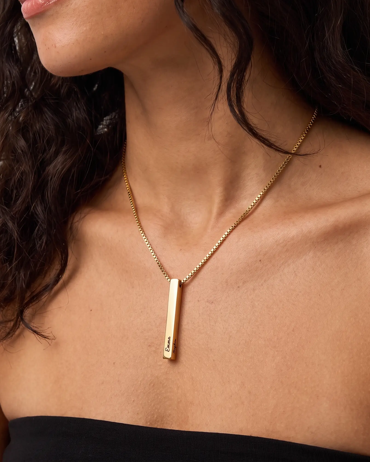 studio-ai necklace-secret-note-pillar-necklace_studio2_a1+solo.png
