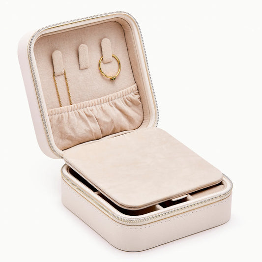 Selma Travel Box
