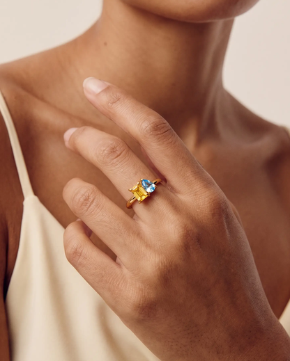 studio-ai ring-pair-birthstone-ring_studio1_a1+solo.png